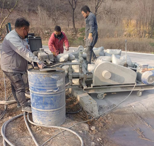 崆峒路面下沉注浆